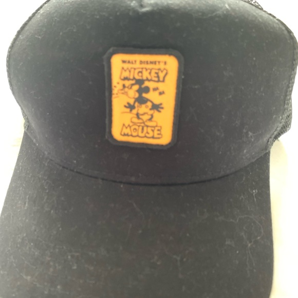Mickey Mouse cap - Picture 2 of 4